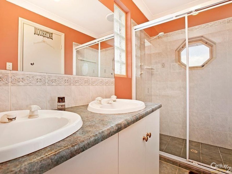 134 Reuben Richardson Drive, Greenwith SA 5125