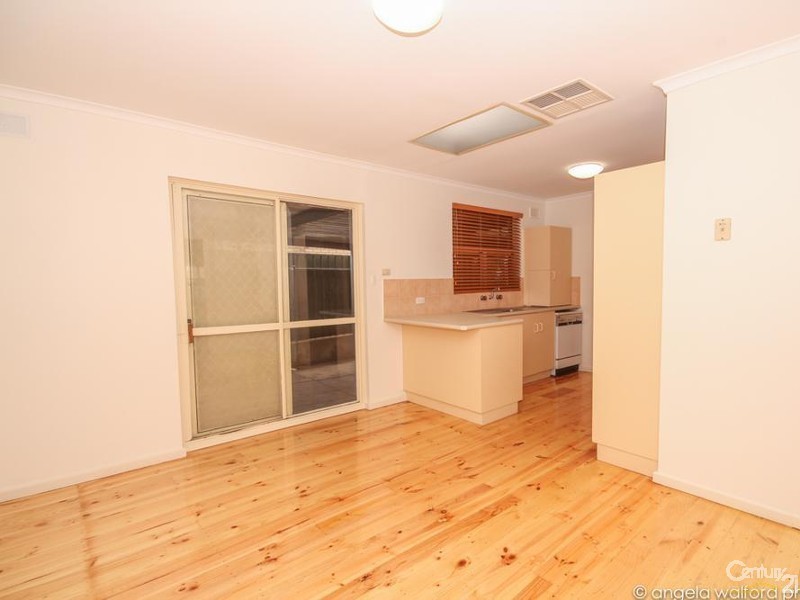 15 Pierre Road, Modbury SA 5092