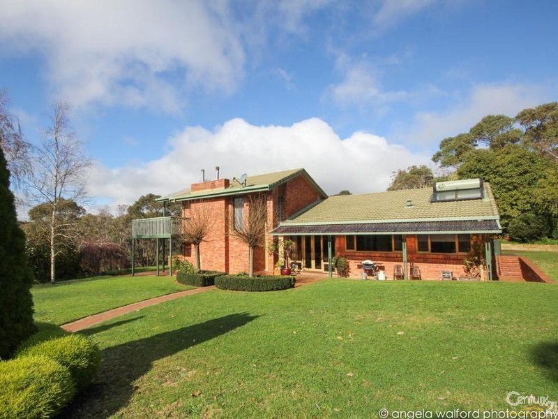 11 Range Road South, Houghton SA 5131