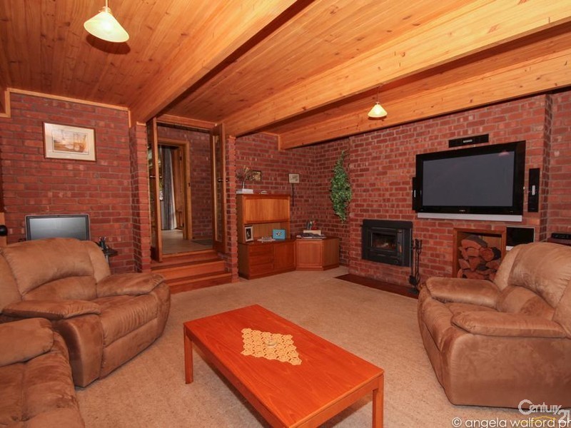 11 Range Road South, Houghton SA 5131