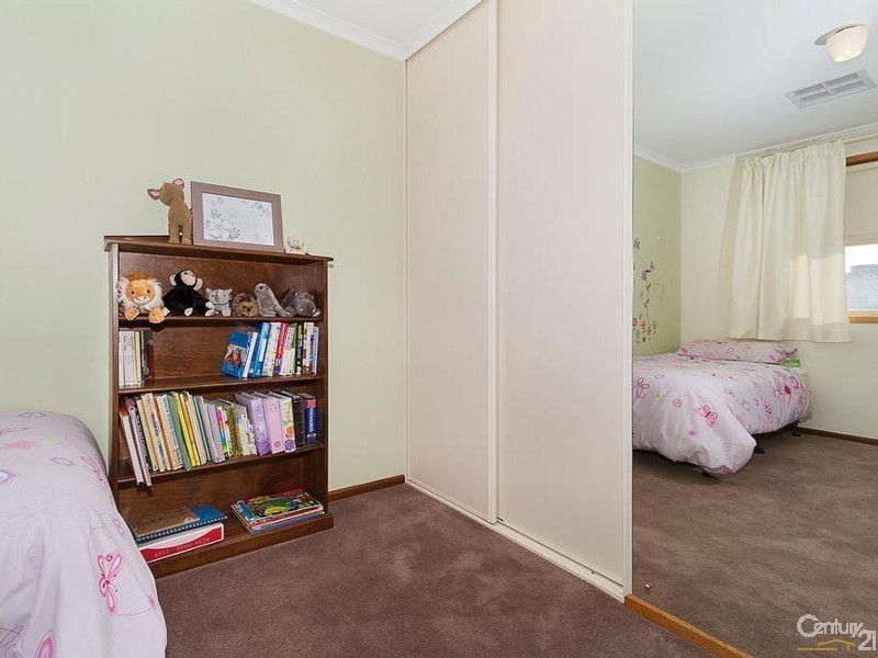16 Buttercup Grove, Blakeview SA 5114