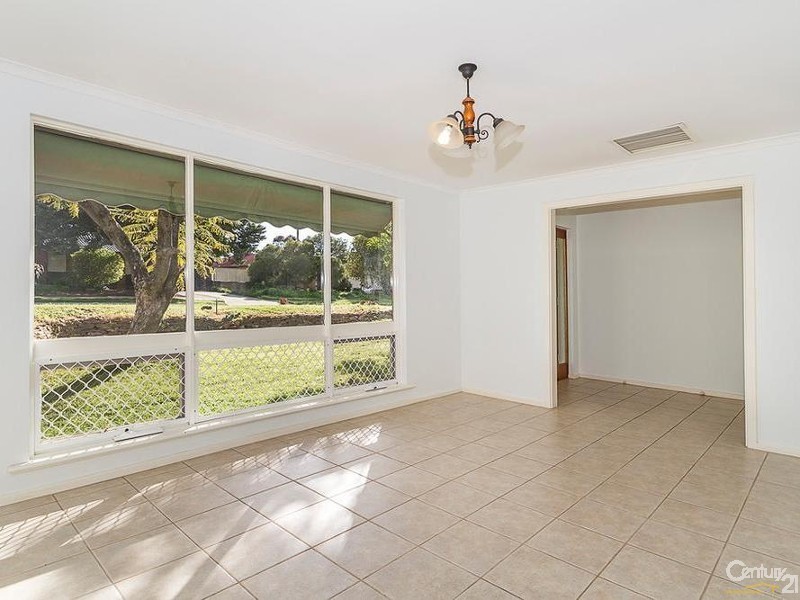 21 Vulcan Avenue, Modbury Heights SA 5092