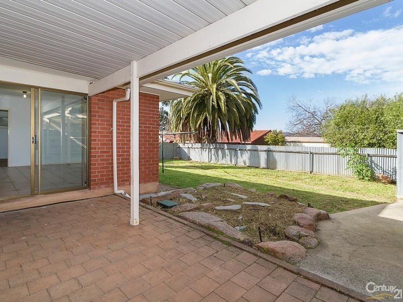 21 Vulcan Avenue, Modbury Heights SA 5092