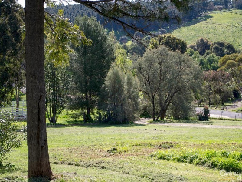 134 Tyeka Drive, One Tree Hill SA 5114