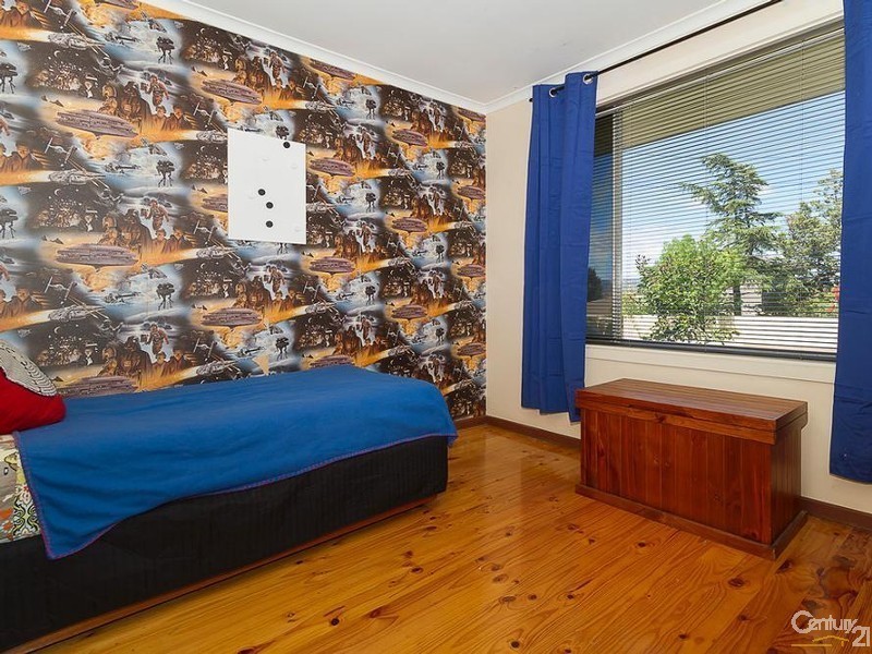 62 Eyre Crescent, Valley View SA 5093