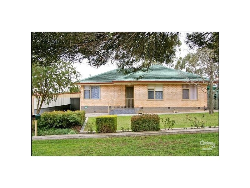 12 Edward Road, Ridgehaven SA 5097