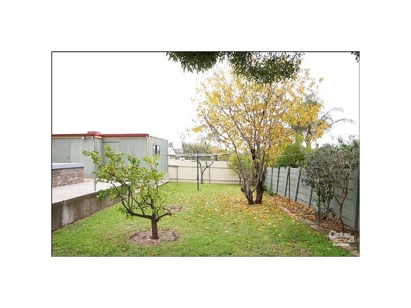 12 Edward Road, Ridgehaven SA 5097
