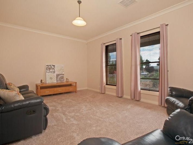 3 Nina Court, Salisbury Heights SA 5109