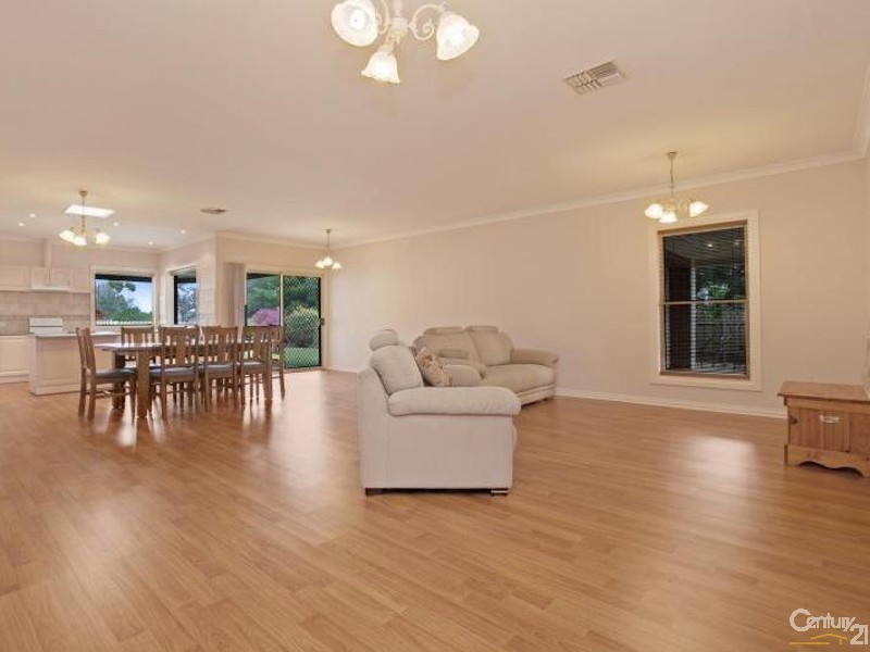 3 Nina Court, Salisbury Heights SA 5109