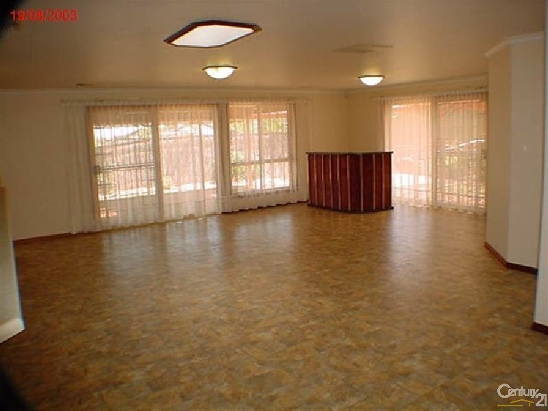 8 Cobbler Drive, Greenwith SA 5125