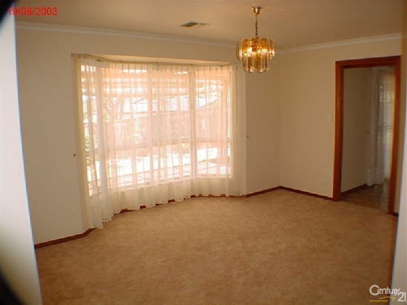 8 Cobbler Drive, Greenwith SA 5125