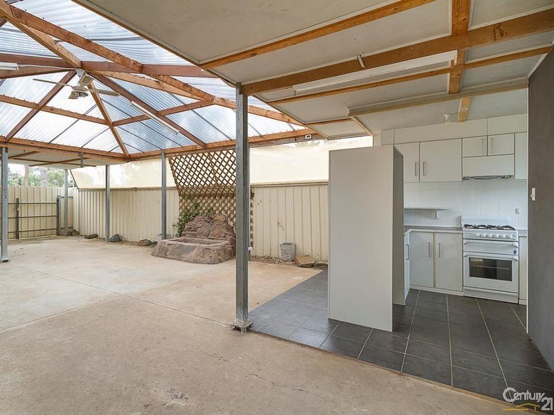 48 Woodcock Cr, Para Hills West SA 5096