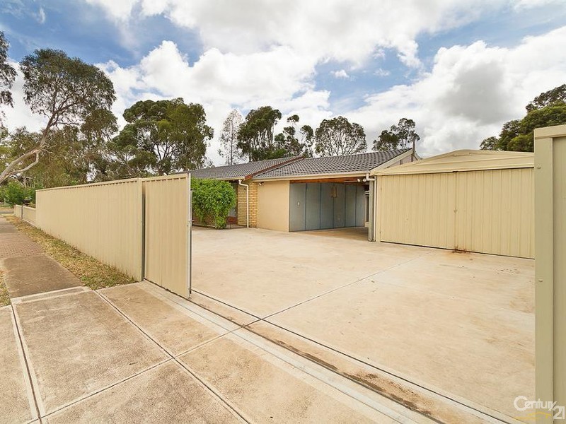 48 Woodcock Cr, Para Hills West SA 5096