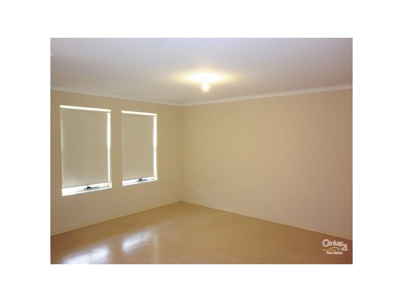 21 Benthall Avenue, Oakden SA 5086