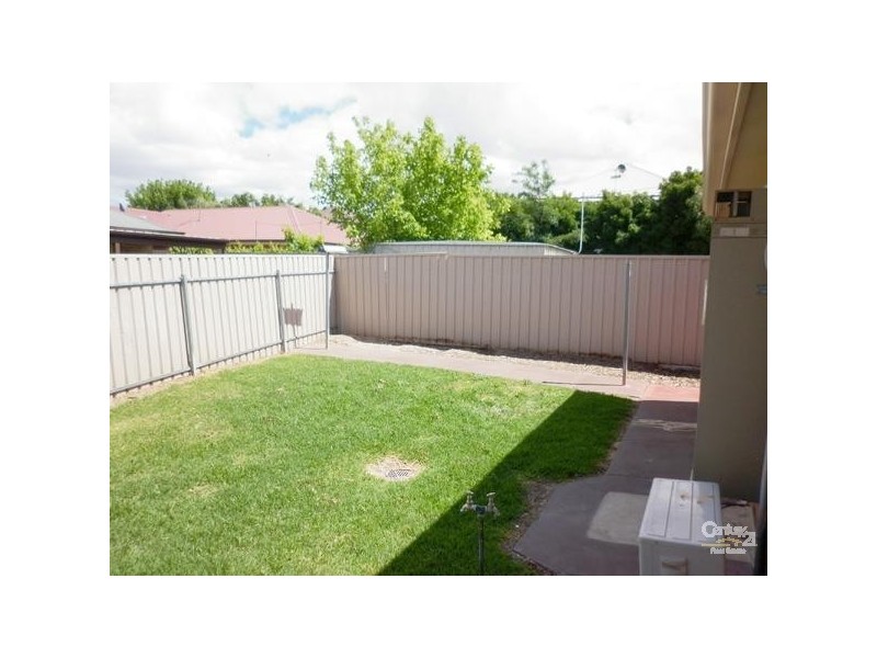 21 Benthall Avenue, Oakden SA 5086