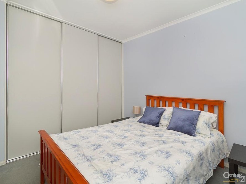 6 Craigside Ct, Oakden SA 5086