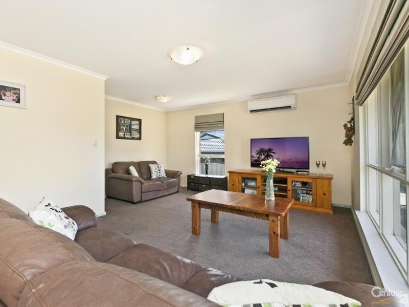 14 Ronald Road, Redwood Park SA 5097