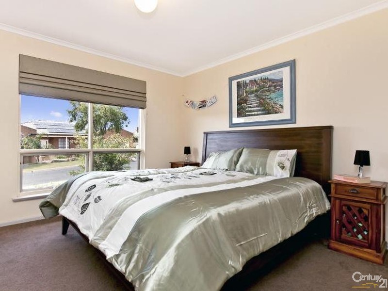 14 Ronald Road, Redwood Park SA 5097