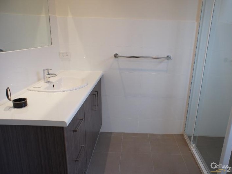 2 Moreton St, Hillcrest SA 5086