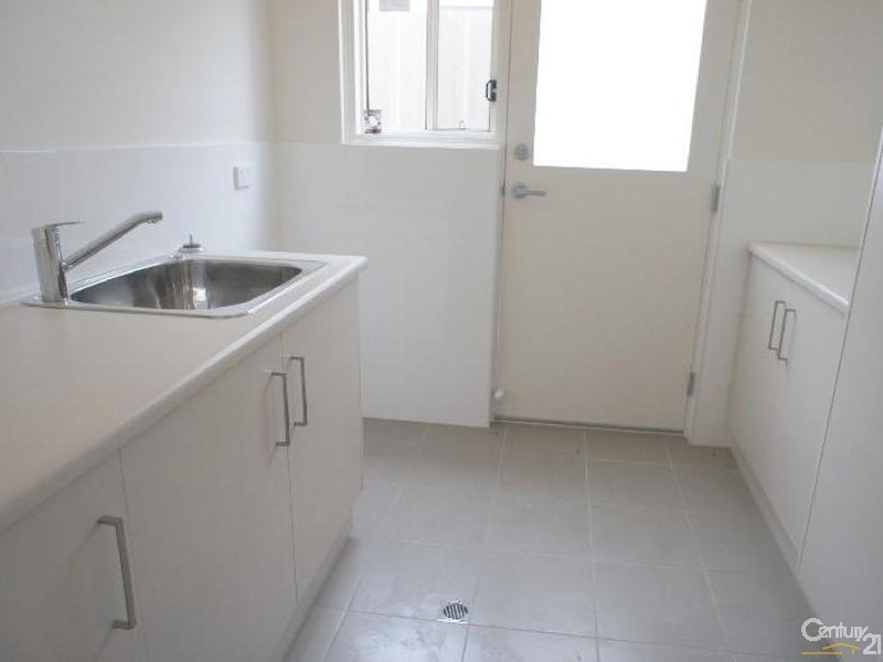 2 Moreton St, Hillcrest SA 5086