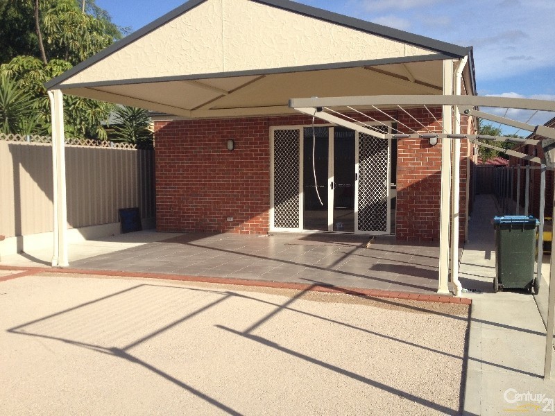 2 Moreton St, Hillcrest SA 5086