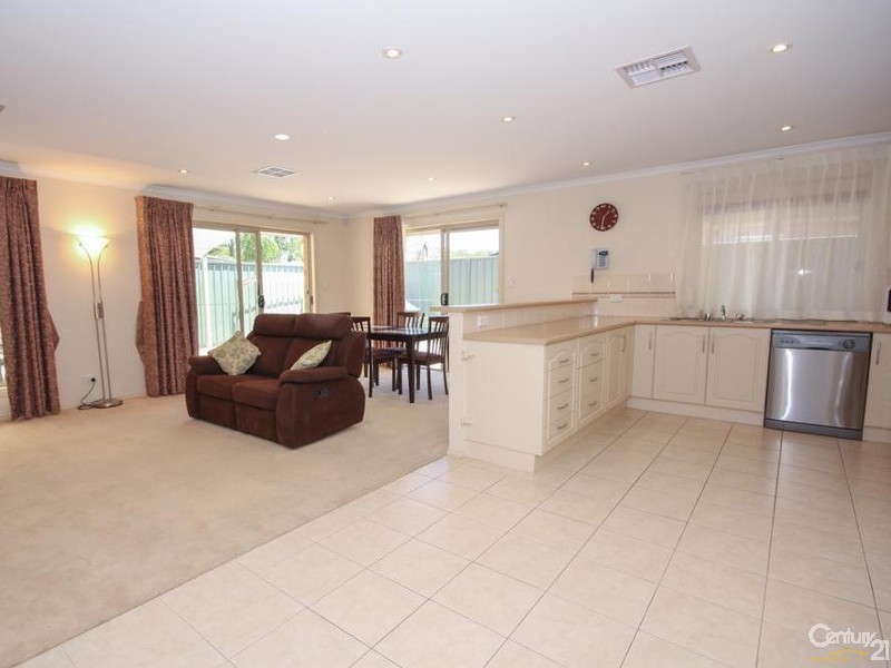 19 Baldock Rd, Ingle Farm SA 5098