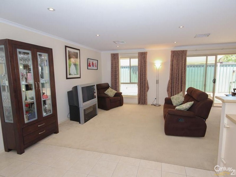 19 Baldock Rd, Ingle Farm SA 5098