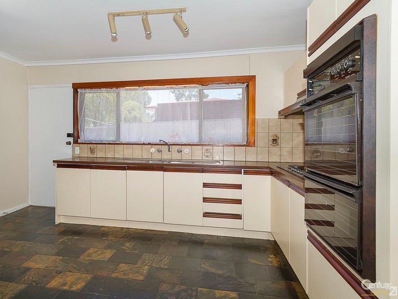 5 Hakea Street, Surrey Downs SA 5126