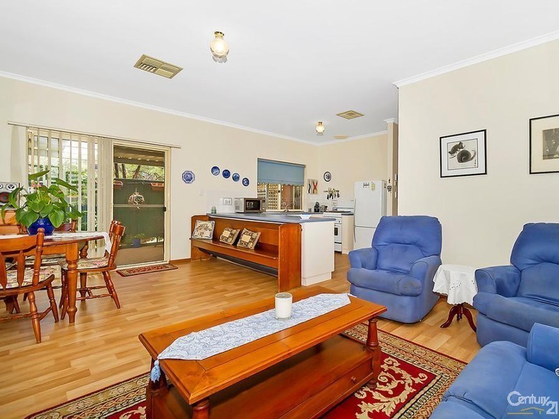 17 Hidcote Circuit, Oakden SA 5086