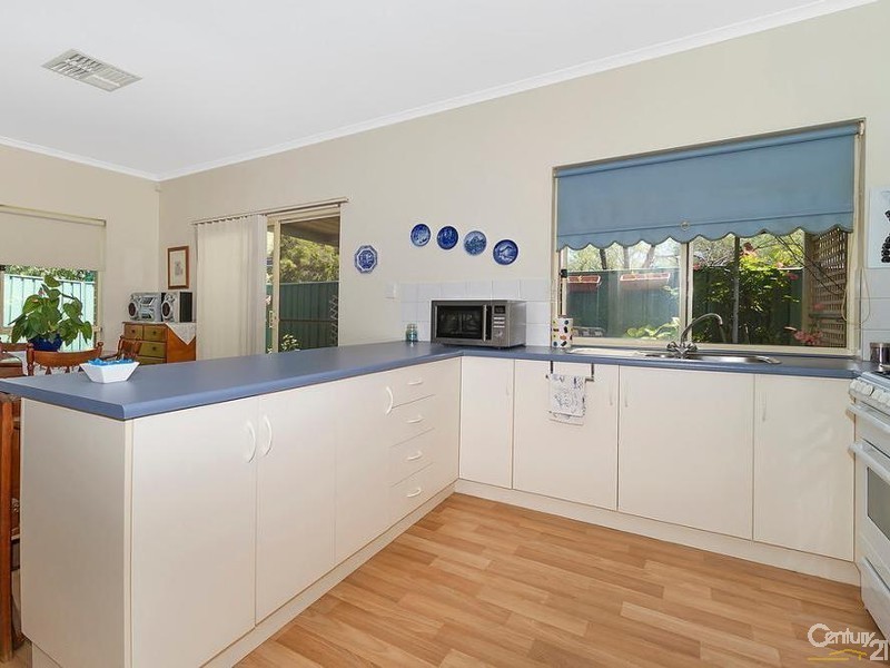 17 Hidcote Circuit, Oakden SA 5086