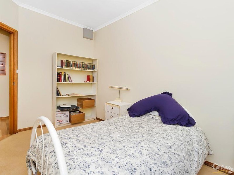 17 Hidcote Circuit, Oakden SA 5086