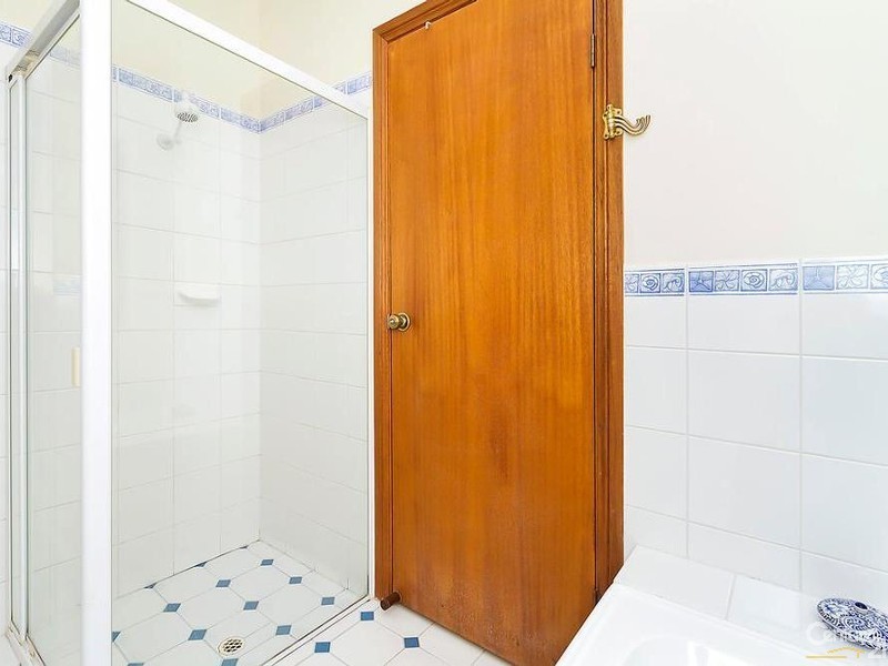 17 Hidcote Circuit, Oakden SA 5086