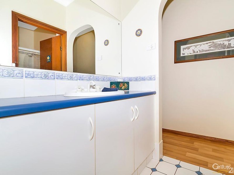 17 Hidcote Circuit, Oakden SA 5086