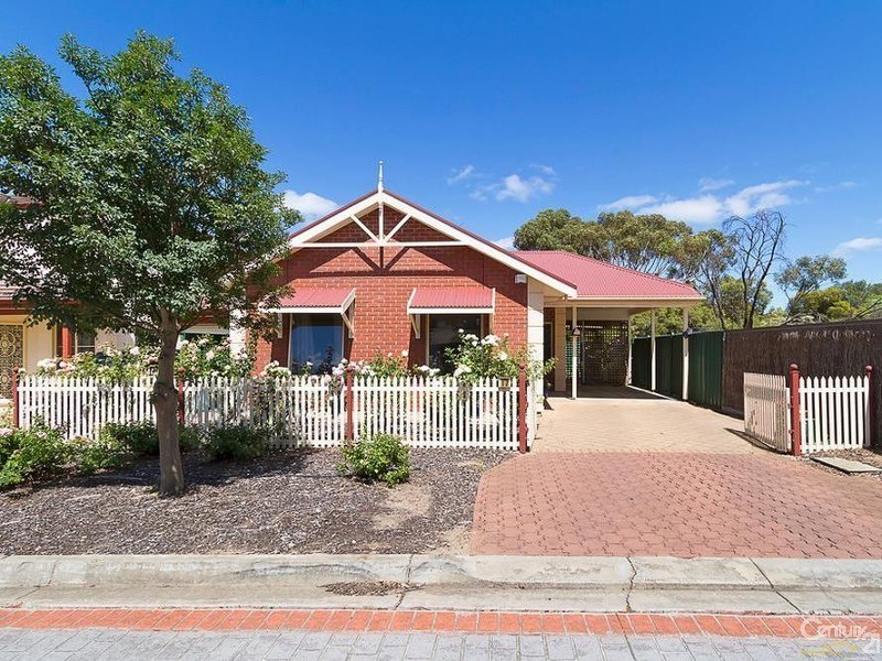 17 Hidcote Circuit, Oakden SA 5086