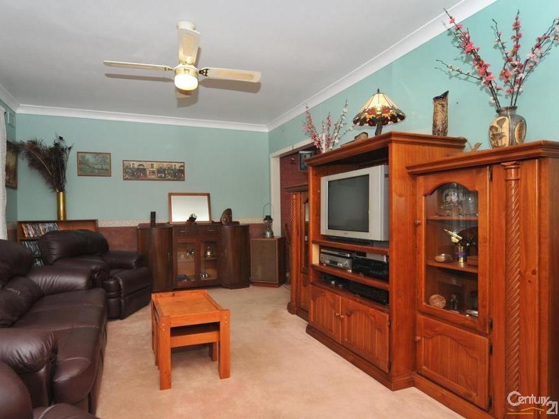 8 Cheltenham Crescent, Salisbury East SA 5109