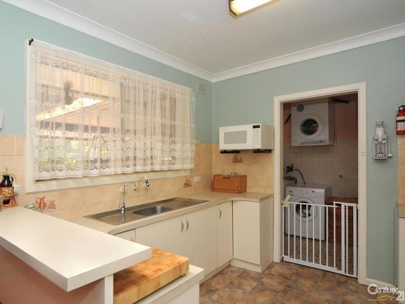 8 Cheltenham Crescent, Salisbury East SA 5109