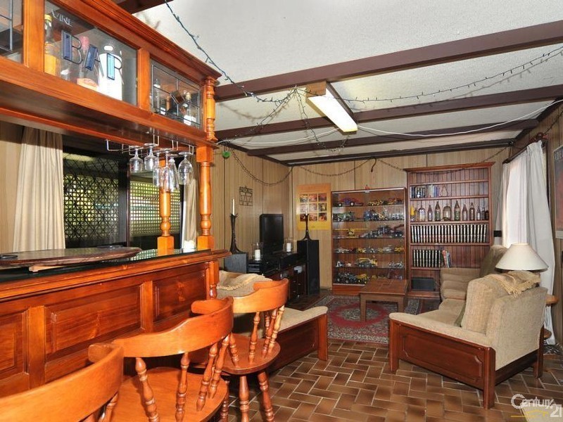 8 Cheltenham Crescent, Salisbury East SA 5109