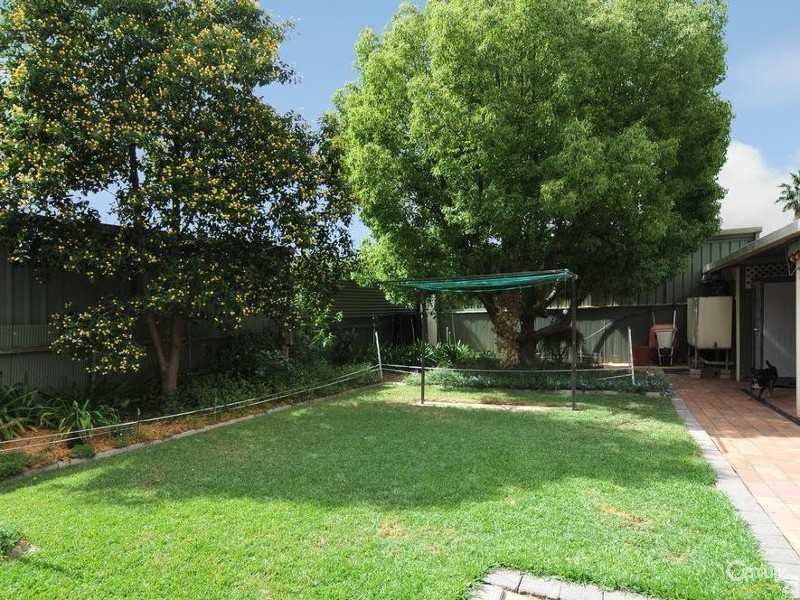 8 Cheltenham Crescent, Salisbury East SA 5109