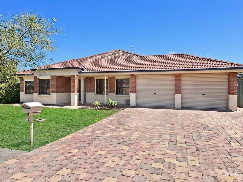 17 Rowe Circuit, Walkley Heights SA 5098