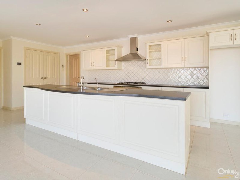 56 Magazine Drive, Walkley Heights SA 5098