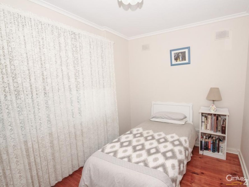 13 Dale Ave, Ridgehaven SA 5097