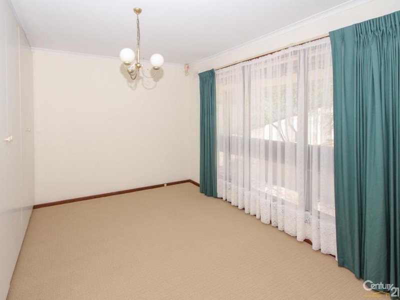 12 Bell Court, Valley View SA 5093