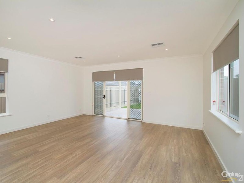 2a Moreton Street, Hillcrest SA 5086