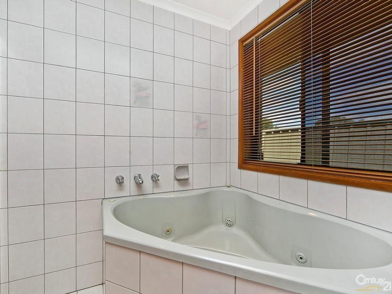 4 Dallas Court, Wynn Vale SA 5127