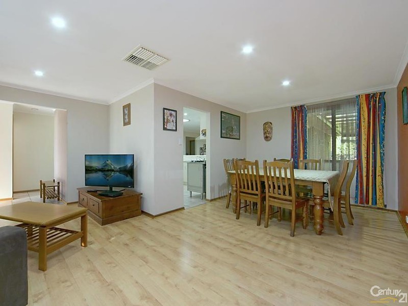 9 Hillcott Avenue, Wynn Vale SA 5127