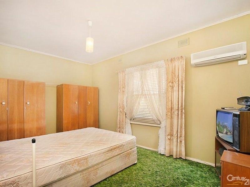 11 Ramsay Avenue, Hillcrest SA 5086