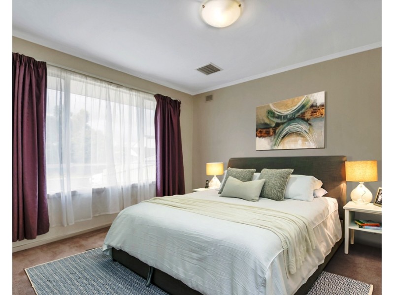 14 Farm Drive, Redwood Park SA 5097