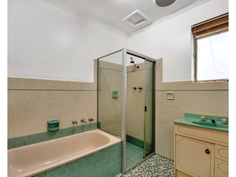 14 Farm Drive, Redwood Park SA 5097