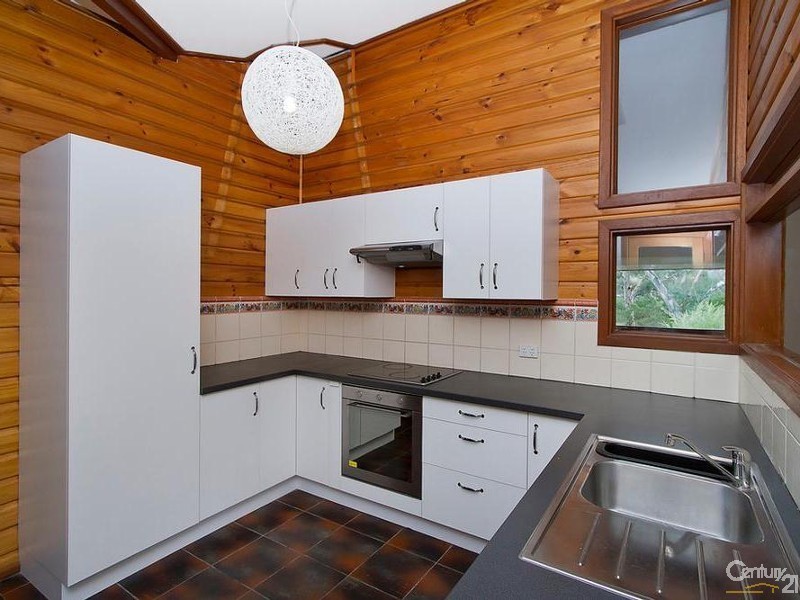 5 Devon Court, Redwood Park SA 5097