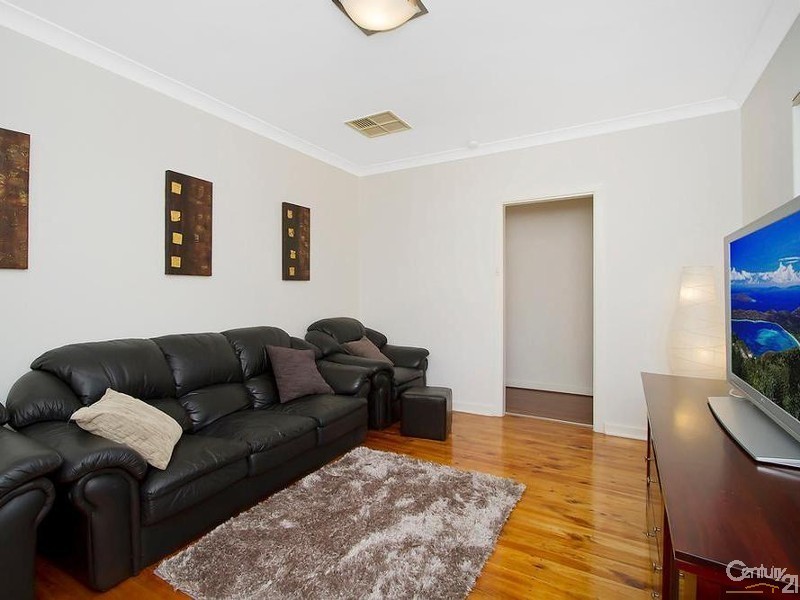 39 Londonderry Avenue, Salisbury Downs SA 5108